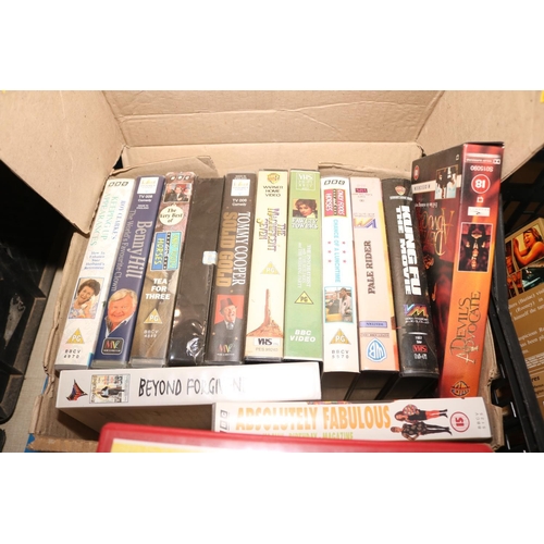 391 - QTY OF VIDEOS/CD'S/DVD'S/TAPES