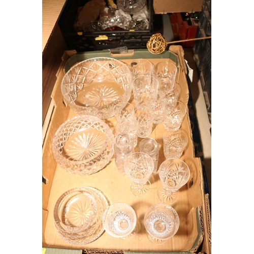 393 - 1 BOX OF RYSTAL INC BOWLS/GLASSES ETC