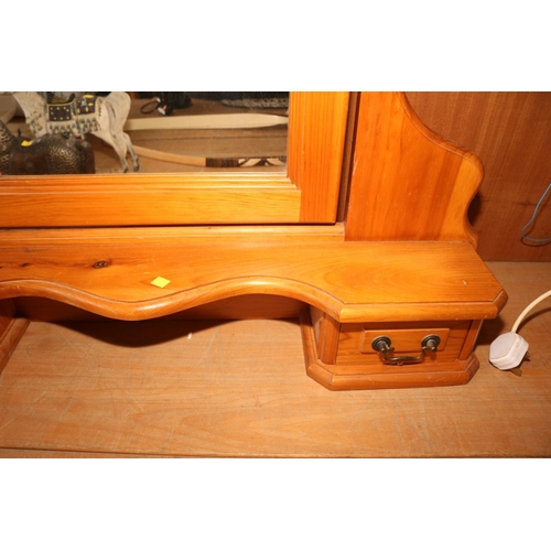 442 - PINE DRESSING TABLE MIRROR WITH  2 SIDE DRAWERS