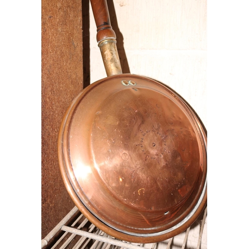 509 - 2 X VICTORIAN COPPER BED WARMERS