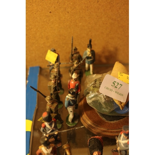 527 - LEAD TOY SOLDIERS COLLECTION