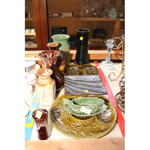 581 - STUDIO POTTERY VASES/ASPARAGUS AND COURGETTE DISHES WITH SYLVAC SAUCE BOAT ETC