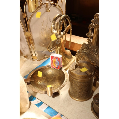 594 - VARIOUS BRASS ITEMS - CIGARETTE HOLDER WITH ASHTRAY/ANIMALS/GONG ETC AND VINTAGE BRASS CLOCK