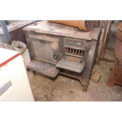 60 - ANTIQUE CAST IRON STOVE