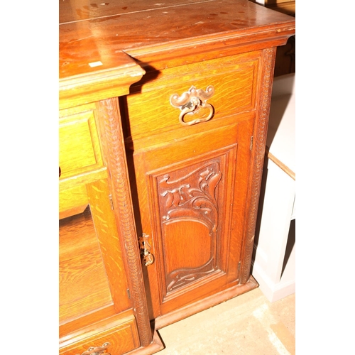 622 - OAK GLAZED CABINET WITH ART DECO HANDLES