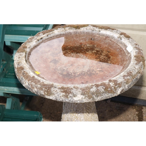 79 - LARGE BIRD BATH