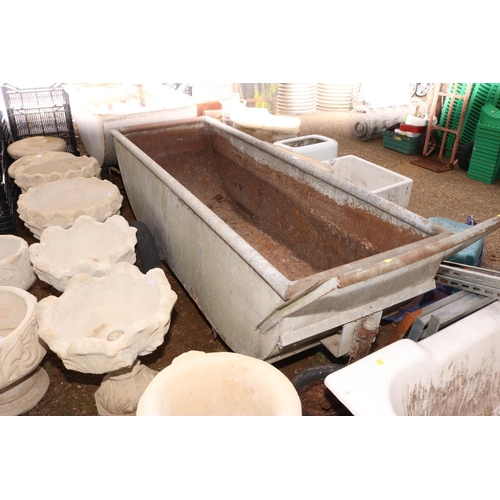 59 - 3 WHEEL GLVANISED FEED BIN