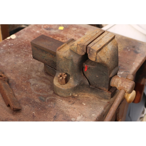 63 - WORK BENCH & VICE