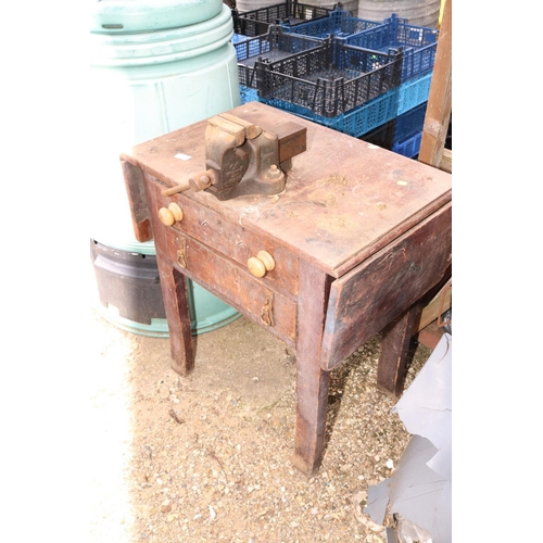 63 - WORK BENCH & VICE