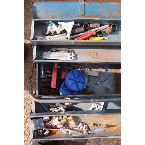 66 - GARDEN ROLLER & TOOL BOX WITH CONTENTS