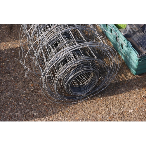 76 - ROLL OF PIG WIRE