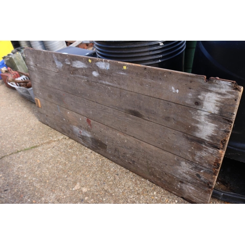 80 - VINTAGE TRESTLE TABLE