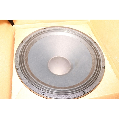 97 - EMINENCE SIGMA PRO 18'' 650W PRO SPEAKER