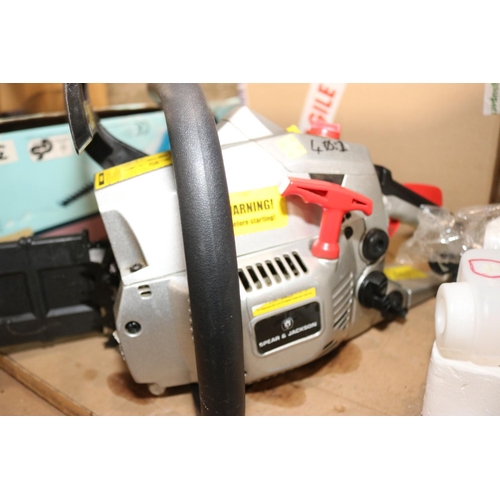 125 - SPEAR & JACKSON PETROL CHAINSAW WITH MANUAL & BOTTLE