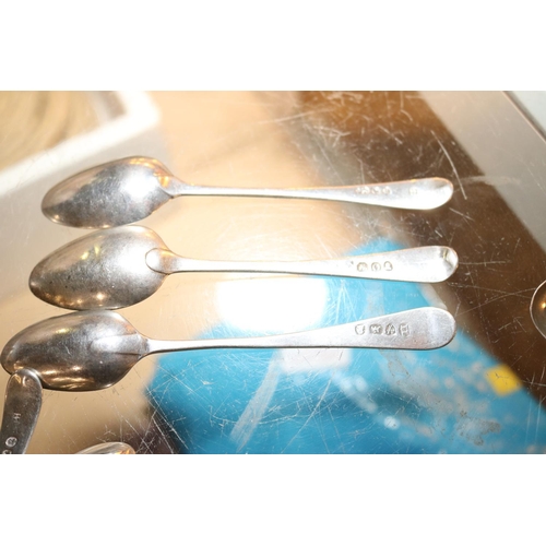 481 - 12 SILVER SPOONS - 170 GRAMS
