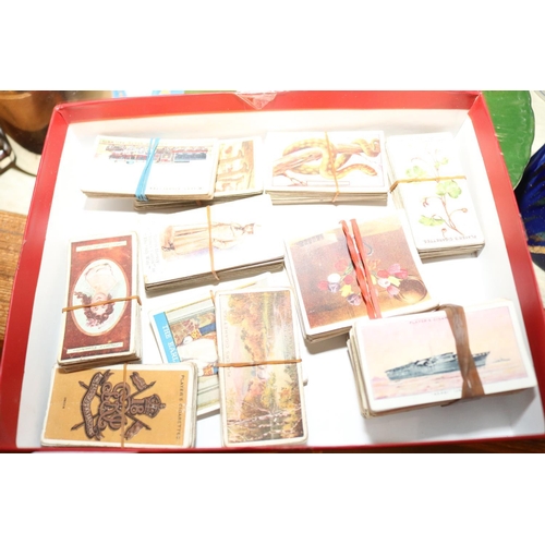 484 - CIGARETTE CARDS 1916-1937 - SETS OF WAR, TRAINS, NATURE, ETC