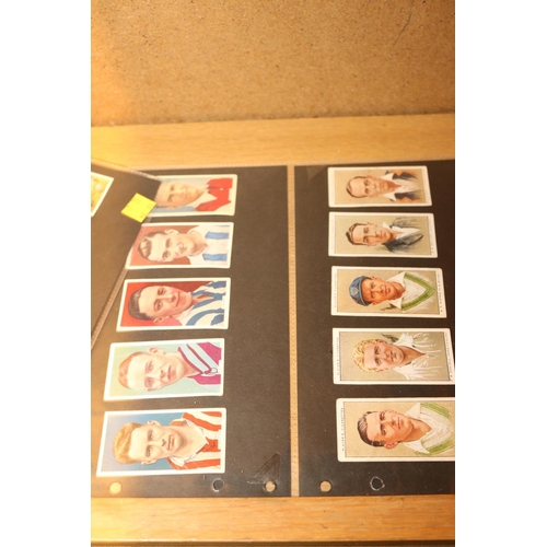 484 - CIGARETTE CARDS 1916-1937 - SETS OF WAR, TRAINS, NATURE, ETC