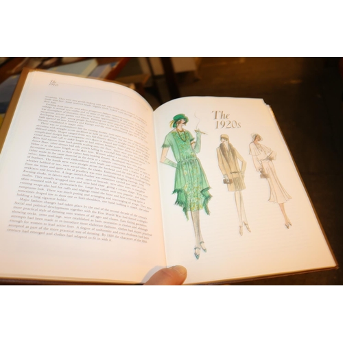 486 - OLD ENGLISH COSTUMES OF THE 18TH & 19TH CENTURY BOOK & 20TH CENTURY COSTUME BOOK, ALBUM & CARD ALBUM