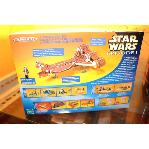 488 - STAR WARS ACTION FLEET REPUBLIC CRUISER - SEALED