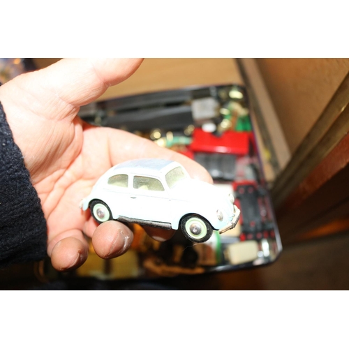 499 - QTY OF TOY CARS