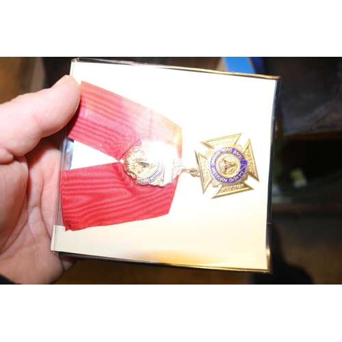 501 - MASONS MEDALS & REGALIA