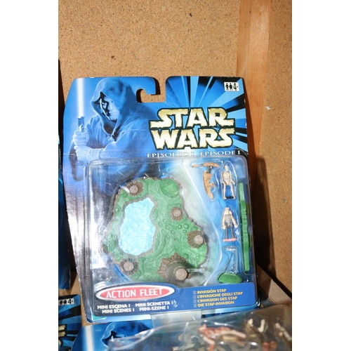 522 - 4 STAR WARS EPISODE 1 PLAYSETS - SEALED