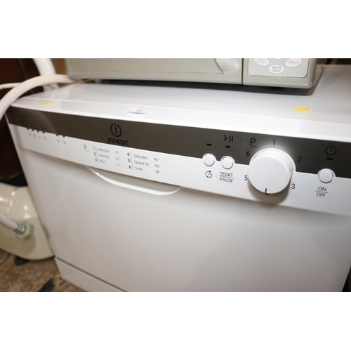 98 - INDESIT TABLE TOP DISHWASHER - WARRANTED UNTIL 12 NOON TUESDAY FOLLOWING THE ABOVE SALE