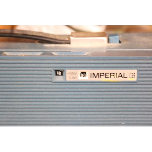 106 - IMPERIAL GEMINI TYPEWRITER