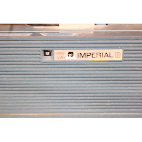 106 - IMPERIAL GEMINI TYPEWRITER