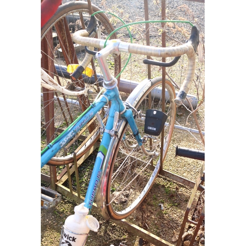 13 - ELSWICK ROAD BIKE