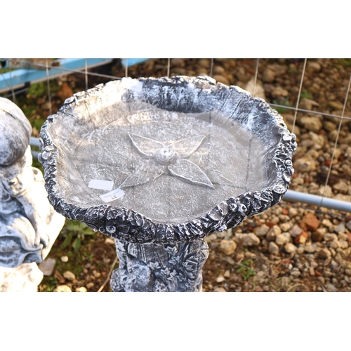 20 - KINGFISHER BIRD BATH