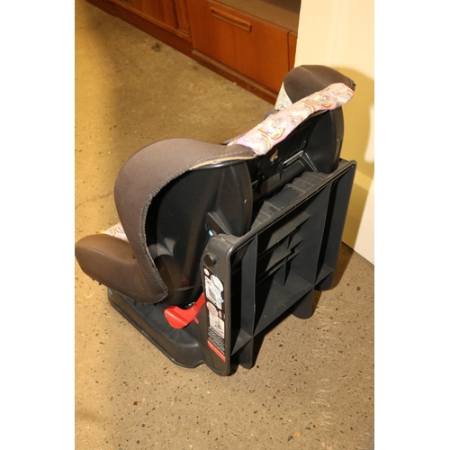 320 - TEAM TEX 'UNICORN' CAR SEAT 0-18KG - TILT ADJUSTABLE, FORWARD OR REAR FACING