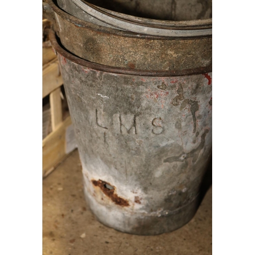 328 - QTY OF GALVANISED BUCKETS