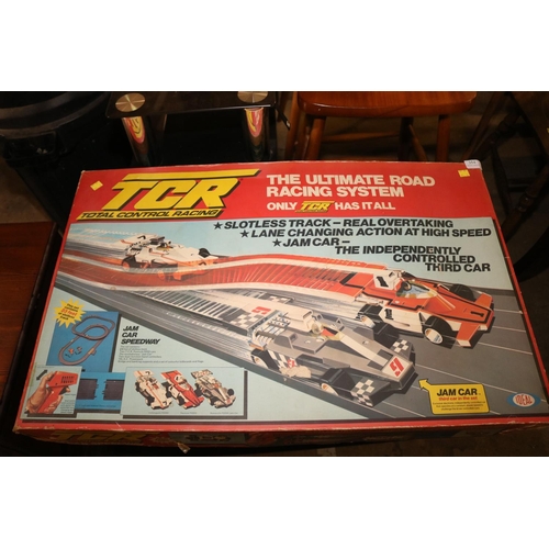 354 - TCR SCALEXTRIC