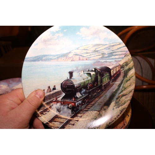 364 - 13 TRAIN PICTURE PLATES