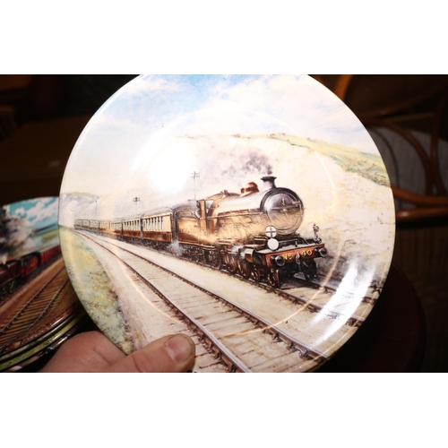 364 - 13 TRAIN PICTURE PLATES