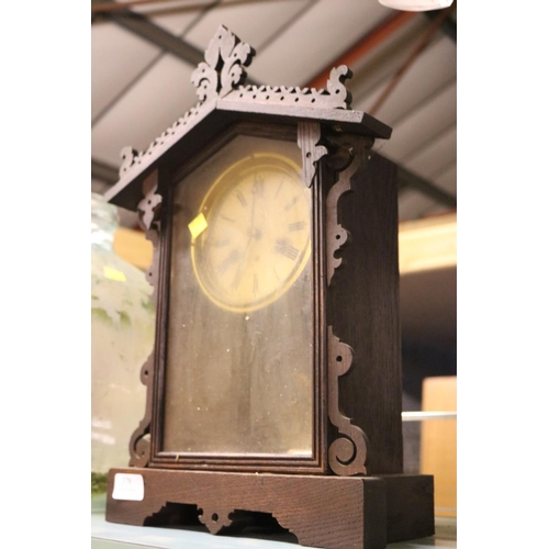 378 - ANTIQUE MANTLE CLOCK