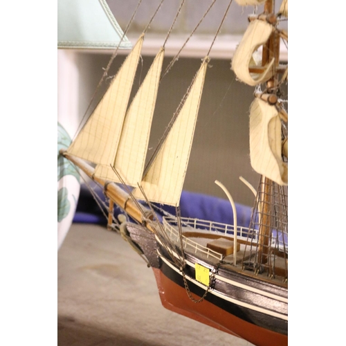 386 - MODEL SHIP - CUTTY SARK