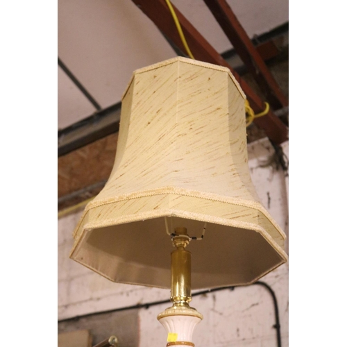 395 - PORCELAIN LAMP WITH SHADE - WARRANTED UNTIL 12 NOON TUESDAY FOLLOWING THE ABOVE SALE