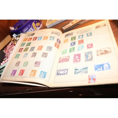 430 - STAMPS, USED & UNUSED GB, STAMP BOOK, ETC