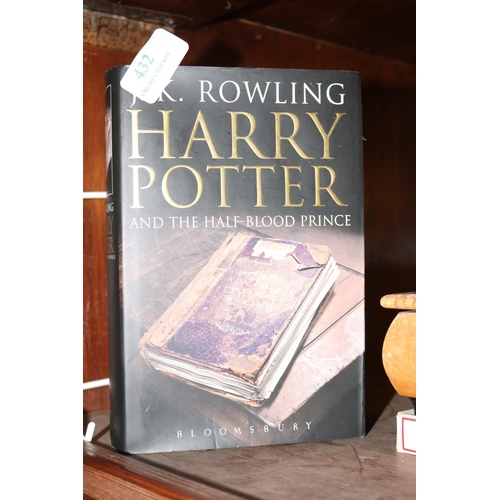 432 - 'HARRY POTTER & THE HALF BLOOD PRINCE' 1ST EDITION (ADULT)