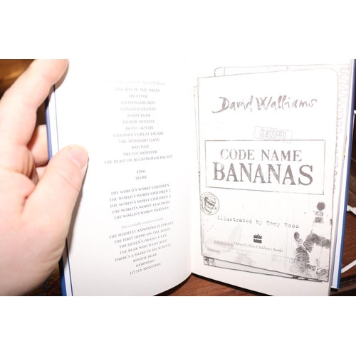 452 - DAVID WALLIAMS 1ST EDITION BOOKS, 'CODE NAME BANANAS' & 'THE MIDNIGHT GANG' - HARDBACKS