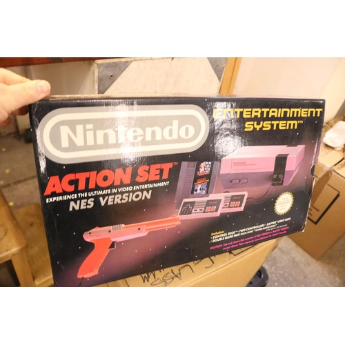 487 - NINTENDO ENTERTAINMENT SYSTEM, WITH GAME ORGANISER & 28 GAMES - WARANTED UNTIL 12 NOON FOLLOWING THE... 