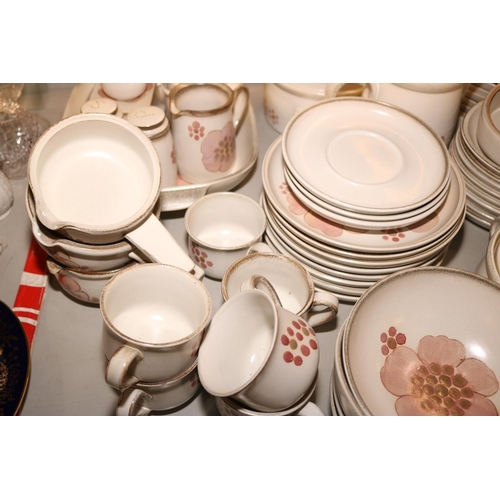 537 - LARGE DENBY DINNER/TEA SET