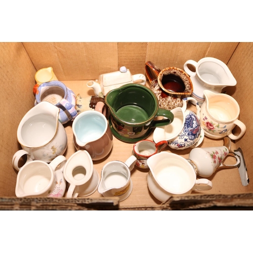 539 - 2 BOXES OF VARIOUS JUGS, ORNAMENTS,ETC