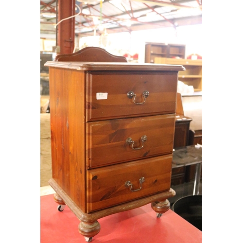 548 - PINE BEDSIDE CABINET