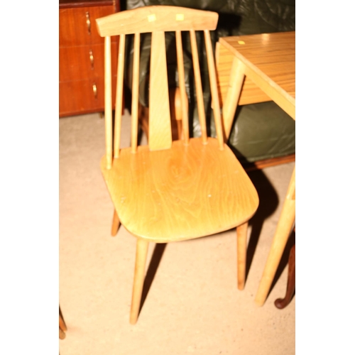 556 - WOODEN CHAIR X 2