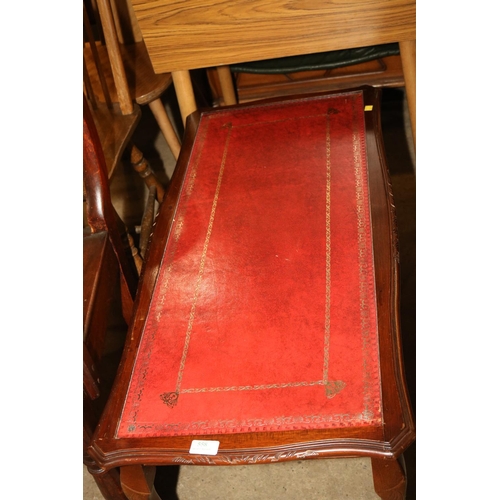 558 - SIDE TABLE, MAHOGANY COLOURING, RED LETHER WITH GOLD DETAILING