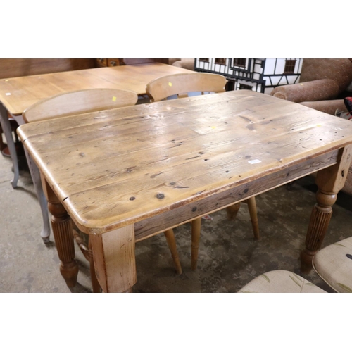 574 - SOLID WOOD TABLE MADE FROM OLD FOOTY STADIUM SEATING & 4 CHAIRS