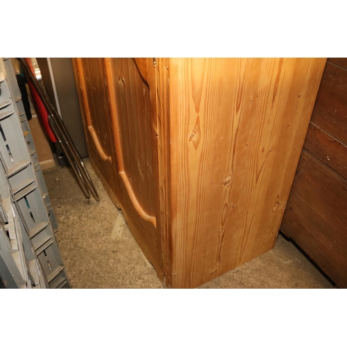 621 - DOUBLE DOOR PINE WARDROBE